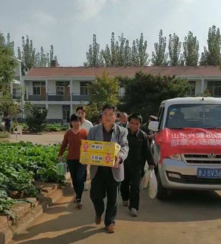 山東興源機(jī)械有限公司|起重機(jī)|行車|山東興源機(jī)械|單梁起重機(jī)|電動(dòng)葫蘆|起重配件|unsion.cn|xyqzj|xyqzj.com|興源起重機(jī)|興源|起重機(jī)行車|起重設(shè)備|起重機(jī)械
